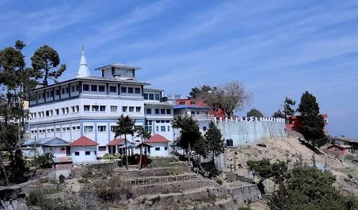 Bhole Baba Ayurvedic Hospital & Research Center - Chillianaula, Indie